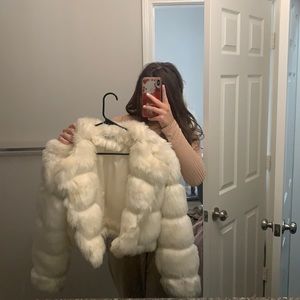 Good quality stylish white fur coat